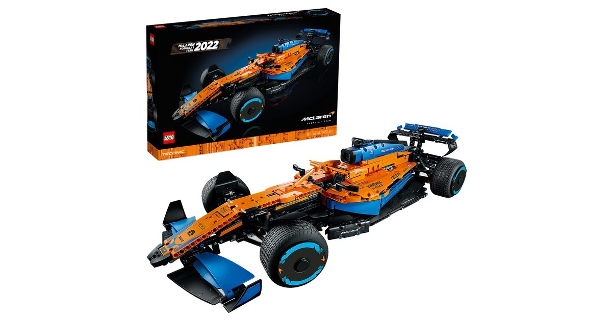 LEGO Technic 42141 McLaren F1 (2021.5) race car detailed building