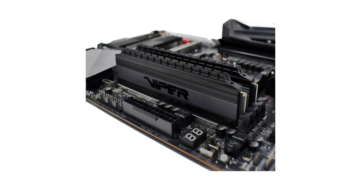 Patriot Viper 4 Blackout modulo de memoria 8 GB 2 x 4 GB DDR4 3200 MHz Memoria RAM negro 8 GB 2 x 4 GB DDR4 3200 MHz 288 pin DIMM