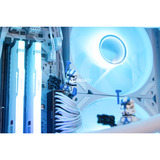 ALTERNATE Serie PC Personalizada • Elementos Frost Thunder, Gaming-PC blanco