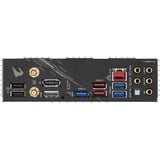 GIGABYTE B550 AORUS ELITE AX V2 Placa base - Procesadores AMD Ryzen 5000, VRM de 12+2 fases, hasta 4733 MHz DDR4, 1xPCIe 4.0 + 1xPCIe 3.0 M.2, Wi-Fi 6E, LAN 2.5GbE, USB 3.2 Gen 2 gris oscuro, VRM de 12+2 fases, hasta 4733 MHz DDR4, 1xPCIe 4.0 + 1xPCIe 3.0 M.2, Wi-Fi 6E, LAN 2.5GbE, USB 3.2 Gen 2, AMD, Zócalo AM4, AMD Ryzen 3000 Series, AMD Ryzen 4000 Series, AMD Ryzen 5000 Series, Zócalo AM4, DDR4-SDRAM, 128 GB