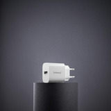 Intenso Adaptador de corriente W5A, Cargador blanco
