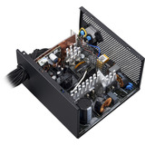 Cooler Master MPE-7501-ACABW-3BEU, Fuente de alimentación de PC negro