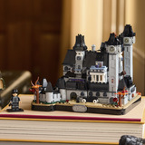 LEGO Wednesday Nevermore Academy, Juegos de construcción 