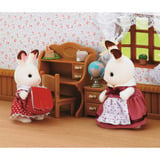 EPOCH Sylvanian Families - Set de escritorio de la hermana coneja de chocolate, Juegos de construcción 