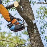 Makita DUC258Z02, Motosierra rojo