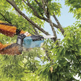 Makita DUC258Z02, Motosierra rojo