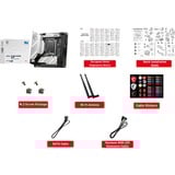 MSI MPG B760I EDGE WIFI, Placa base plateado