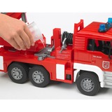 bruder MAN Fire engine with selwing ladder vehículo de juguete, Automóvil de construcción rojo/blanco, 4 año(s), ABS sintéticos, Multicolor
