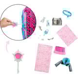 Mattel JBG82, Muñecos 