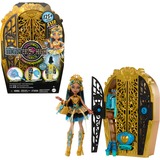 Mattel HXH86, Muñecos 