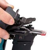 Makita Clavadora de cabeza aplastada a batería DBN601Z, 18 Voltios, Nagler azul/Negro