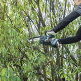 Makita Sierra de poda a batería, motosierra UC029GZ XGT, 40 Voltios azul/Negro