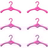 Mattel HJL65 accesorio para muñecas Juego de ropita para muñeca, Muebles de muñecas rosa/blanco, Juego de ropita para muñeca, 3 año(s)