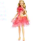 Mattel HXT63, Muñecos 
