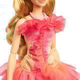 Mattel HXT63, Muñecos 