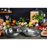 Tefal E49704, Pan acero fino