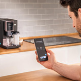 Cecotec 1461, Superautomática negro/Oro rojo