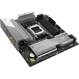 SAPPHIRE 52123-01-40G, Placa base 