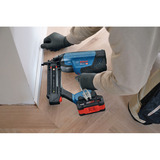 Bosch Clavadora de madera a batería GNH 18V-50-2M Professional solo, 18Volt, Nagler azul/Negro
