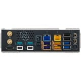ASRock 90-MXBPR0-A0UAYZ, Placa base negro
