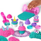 Spin Master KINETIC SAND - PASTELERÍA DE UNICORNIO: 453 g de Arena Mágica con 8 Herramientas de Unicornio para Mezclar, Moldear y Crear - Kit Manualidades Niños - 6065201 - Juguetes Niños 3 Años +, Juego de arena Kinetic Sand - PASTELERÍA DE UNICORNIO: 453 g de Arena Mágica con 8 Herramientas de Unicornio para Mezclar, Moldear y Crear - Kit Manualidades Niños - 6065201 - Juguetes Niños 3 Años +, Arena kinética infantil, 3 año(s), Plástico, Multicolor