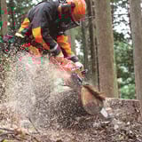 Makita Motosierra a batería UC030GZ03 XGT rojo señal, 40 voltios rojo