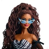 Mattel HRM59 muñeca, Muñecos Muñeca fashion, Femenino, 3 año(s), Niño/niña, Multicolor