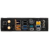 ASRock X870E Taichi, Placa base 