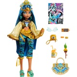 Mattel HXH81, Muñecos 