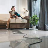 Cecotec Conga 700 PowerHead, Aspirador vertical negro/Verde