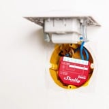 Shelly Wave 1 PM, Relé rojo