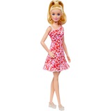 Mattel HJT02, Muñecos