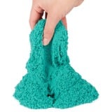 Spin Master Kinetic Sand, Castle Case con 453 g de arena para jugar turquesa, espacio de juegos multiusos y recipiente de almacenaje, juguetes sensoriales para niños a partir de 3 años, Juego de arena Kinetic Sand , Castle Case con 453 g de arena para jugar turquesa, espacio de juegos multiusos y recipiente de almacenaje, juguetes sensoriales para niños a partir de 3 años, Arena kinética infantil, 3 año(s), Verde azulado