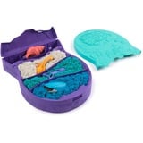 Spin Master Kinetic Sand, Project Planet Aguas profundas con 680 g de arena de juego y herramientas en forma de criaturas marinas, materiales respetuosos con el medio ambiente, juguetes sensoriales para niños y niñas a partir de 3 años, Juego de arena 