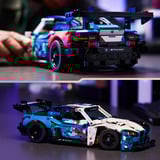 LEGO Technic BMW M4 GT3 EVO coche de carreras, Juegos de construcción 