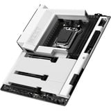 NZXT N7-B85XT-W1, Placa base 