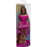 Mattel HRH15, Muñecos 