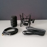 Rode Microphones XDM-100, Micrófono negro/Rojo