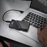 ADATA SE920 Tecnología Thunderbolt (Rayo) 4 TB USB Tipo C USB4 Gen 3x2 Negro, Unidad de estado sólido negro, 4 TB, USB Tipo C, USB4 Gen 3x2, 3800 MB/s, 40 Gbit/s, Negro