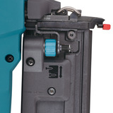 Makita Clavadora de cabeza aplastada a batería DBN501Z, 18 Voltios, Nagler azul/Negro