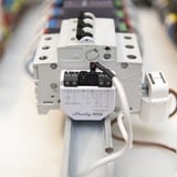 Shelly EM Gen3, Instrumento de medición blanco/Negro