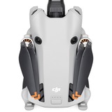 DJI Mini 4 Pro Fly More Combo, avión por control remoto gris claro