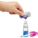 MGA Entertainment Yummiland Mystery Lip Gloss Doll - Stephie Snowcone, Muñecos Minifigura, Femenino, 4 año(s), Niño/niña, Multicolor