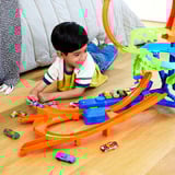 Mattel JFD12, Pistas de carreras 