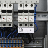 Shelly Shelly 3EM-63T Gen3, Instrumento de medición blanco