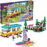 LEGO Friends 41681 Bosque: Autocaravana y Barco de Vela de Juguete, Juegos de construcción Juego de construcción, Niño/niña, 7 año(s), Plástico, 487 pieza(s), 803 g