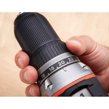 BLACK+DECKER Atornillador inalámbrico BL186K, 18Voltios, Taladro/destornillador negro/Naranja