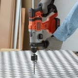 BLACK+DECKER Martillo combinado a batería BCD900E2K, 18Volt, Martillo perforador naranja/Negro