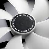 Fractal Design FD-FAN-PRI-AL14-PWM-3P sistema de refrigeración para ordenador Carcasa del ordenador Ventilador 14 cm Negro, Blanco 1 pieza(s) blanco/Transparente, Ventilador, 14 cm, 1700 RPM, 34,1 dB, 103,85 cfm, 176,44 m³/h