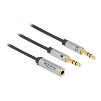 DeLOCK 66740 cable de audio 0,25 m 3,5mm 2 x 3.5mm Negro, Plata, Adaptador negro/Plateado, 3,5mm, Hembra, 2 x 3.5mm, Macho, 0,25 m, Negro, Plata